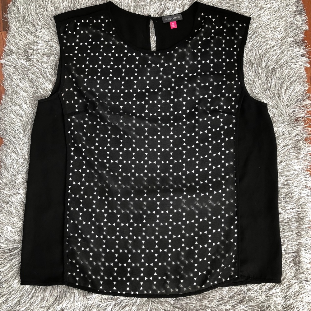 Vince Camuto Medium Sleeveless Top